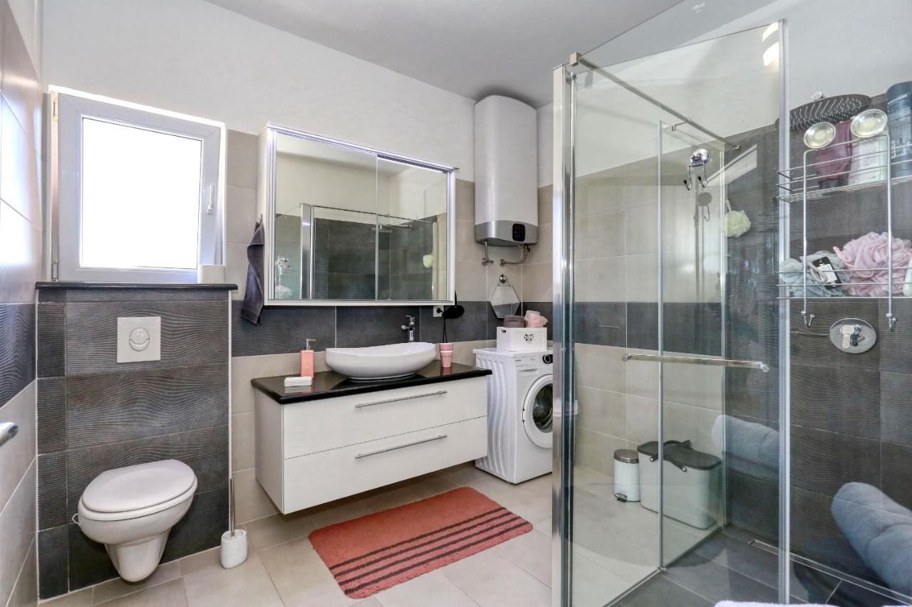 Apartment Zanic Задар Екстериор снимка