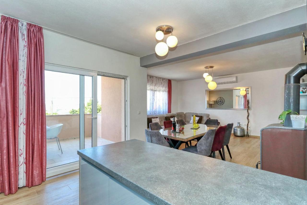 Apartment Zanic Задар Екстериор снимка